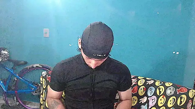 Snapshot of MrKingsaintx chatting on 16, 6, 2026 MrKingsaintx online show from 16, 6, 2026