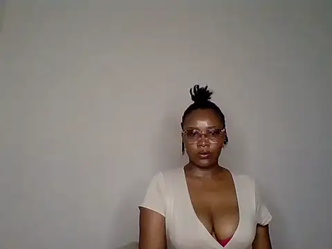 Lil bae online show from 28, 5, 2026