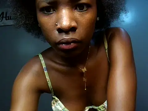 Snapshot of slim_berry01 chatting on 21, 6, 2026 slim berry01 online show from 21, 6, 2026