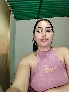 Snapshot of shantall_cute chatting on 7, 6, 2026 shantall cute online show from 7, 6, 2026