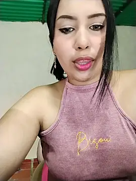 Snapshot of shantall_cute chatting on 10, 6, 2026 shantall cute online show from 10, 6, 2026