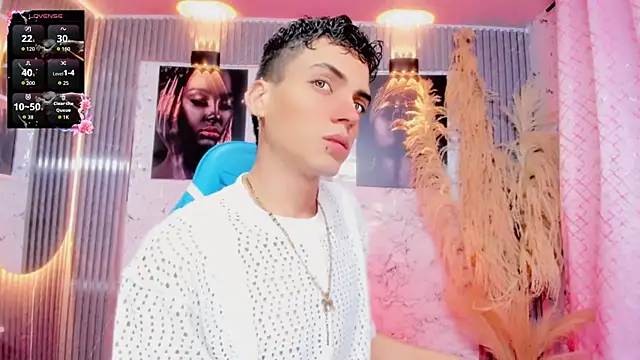 latino boyy  online show from 7, 6, 2026