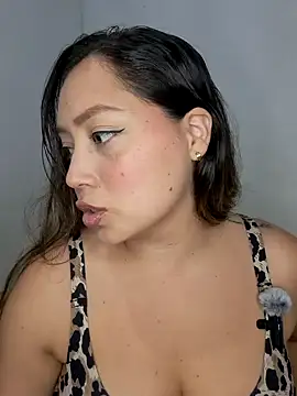 Heidy-cute online show from 6, 6, 2026
