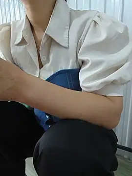 Ure sexy online show from 10, 7, 2026