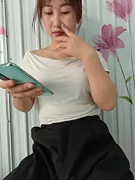Ure sexy online show from 17, 6, 2026