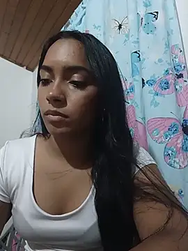 xcleila online show from 11, 7, 2026