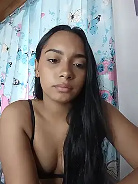 xcleila online show from 11, 7, 2026