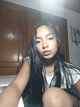 xcleila online show from 5, 6, 2026