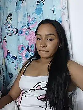 xcleila online show from 12, 7, 2026