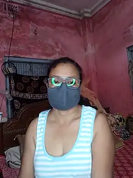 MoonLusty online show from 16, 6, 2026