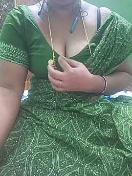 Tamil-kaviya98 online show from 1, 7, 2026