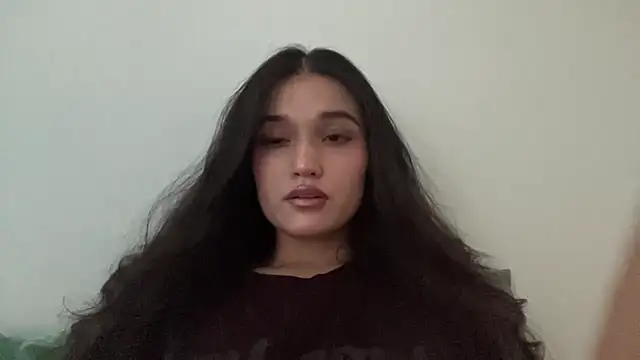 Snapshot of LisetteParajon chatting on 5, 6, 2026 LisetteParajon online show from 5, 6, 2026