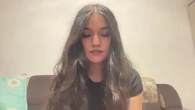 Snapshot of LisetteParajon chatting on 2, 6, 2026 LisetteParajon online show from 2, 6, 2026