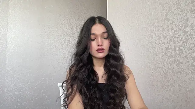 Snapshot of LisetteParajon chatting on 14, 7, 2026 LisetteParajon online show from 14, 7, 2026