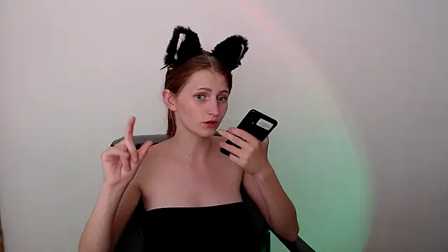 ViolaHot  online show from 30, 6, 2026