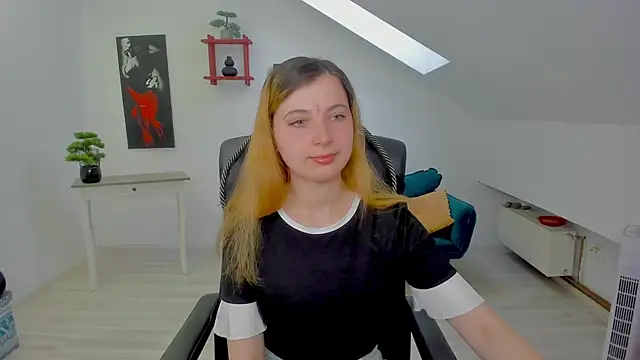 CamelliaStone online show from 15, 6, 2026