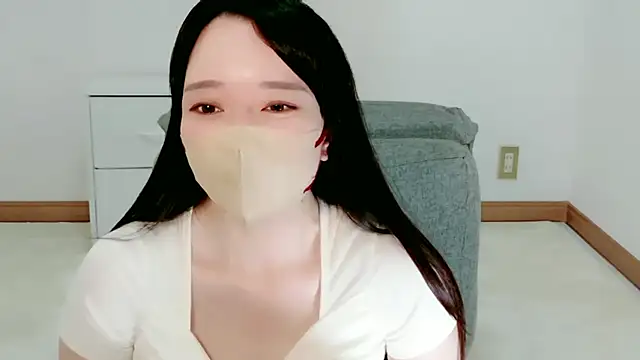 Snapshot of Hikari__o00 chatting on 2, 6, 2026 Hikari o00 online show from 2, 6, 2026