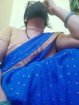 Snapshot of hi-bhabhi chatting on 3, 6, 2026 hi-bhabhi online show from 3, 6, 2026
