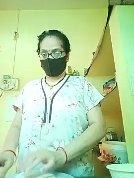 Snapshot of hi-bhabhi chatting on 16, 6, 2026 hi-bhabhi online show from 16, 6, 2026