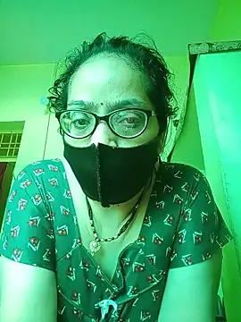 Snapshot of hi-bhabhi chatting on 9, 6, 2026 hi-bhabhi online show from 9, 6, 2026