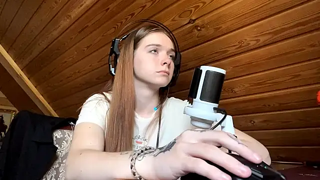 MariaLake online show from 15, 6, 2026