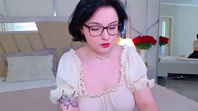 Snapshot of SelenaMindal chatting on 4, 6, 2026 SelenaMindal online show from 4, 6, 2026