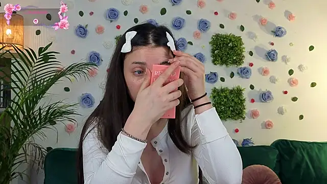 justmeavery online show from 20, 6, 2026