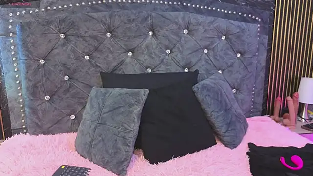 AlexandraNoxx online show from 15, 7, 2026