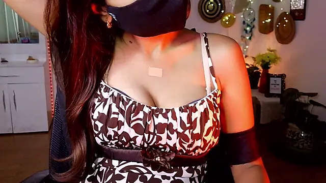 Yalinahotty online show from 29, 5, 2026