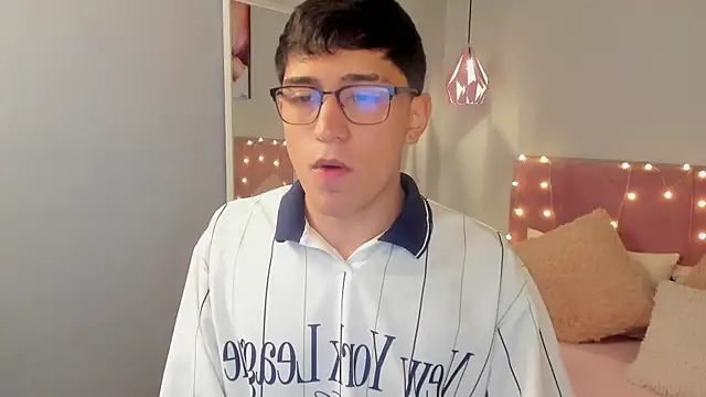 ryan valentino online show from 10, 7, 2026