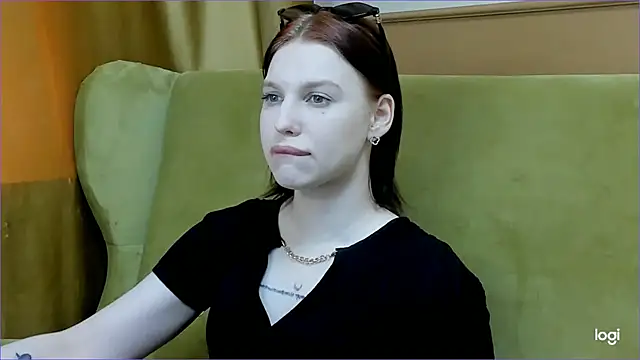 Nora Finch online show from 10, 6, 2026