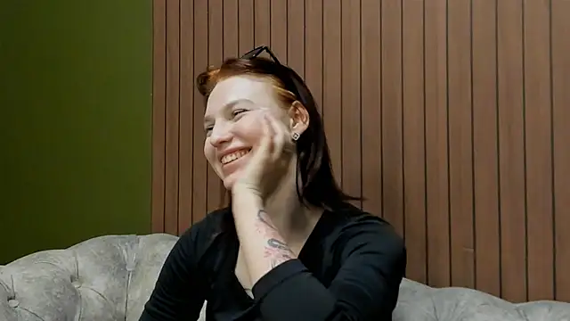Nora Finch online show from 28, 5, 2026