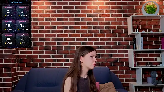 Snapshot of MyrtaMcclaney chatting on 11, 6, 2026 MyrtaMcclaney online show from 11, 6, 2026