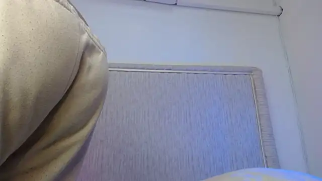 Snapshot of Vic_cooper chatting on 19, 6, 2026 Vic cooper online show from 19, 6, 2026