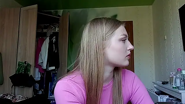 Snapshot of NorineGressett chatting on 14, 6, 2026 NorineGressett online show from 14, 6, 2026