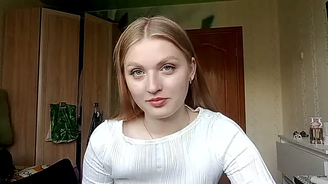 Snapshot of NorineGressett chatting on 4, 6, 2026 NorineGressett online show from 4, 6, 2026