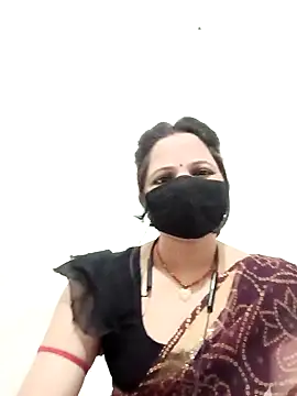 Snapshot of Karishma_bhabi3 chatting on 28, 5, 2026 Karishma bhabi3 online show from 28, 5, 2026