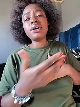 HotGarotinha online show from 28, 6, 2026