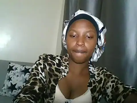 Suger whisper online show from 19, 7, 2026
