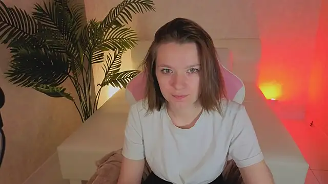 Snapshot of kira_hatti chatting on 31, 5, 2026 kira hatti online show from 31, 5, 2026