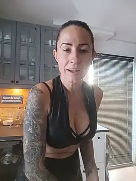 GermanMilfJasmin online show from 2, 6, 2026
