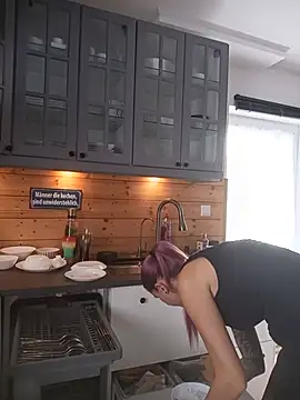 GermanMilfJasmin online show from 6, 6, 2026