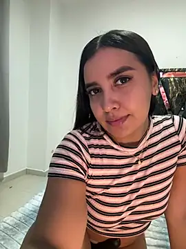 HaileyBieber  online show from 7, 6, 2026
