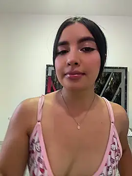 HaileyBieber  online show from 29, 6, 2026
