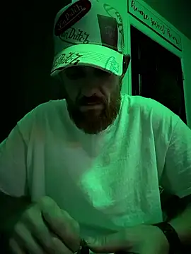 Snapshot of neonginger chatting on 23, 7, 2026 neonginger online show from 23, 7, 2026