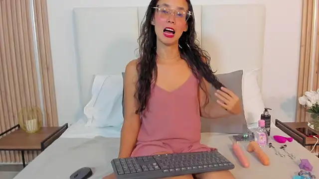 Snapshot of isabellaaasmith chatting on 13, 7, 2026 isabellaaasmith online show from 13, 7, 2026