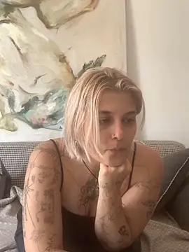 Ella Bloom online show from 21, 6, 2026