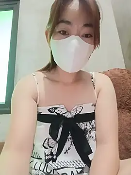 -Trinina- online show from 6, 7, 2026