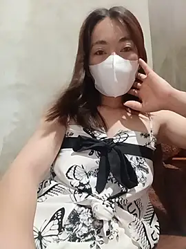-Trinina- online show from 8, 7, 2026
