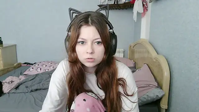 AlessiaViolet online show from 7, 7, 2026